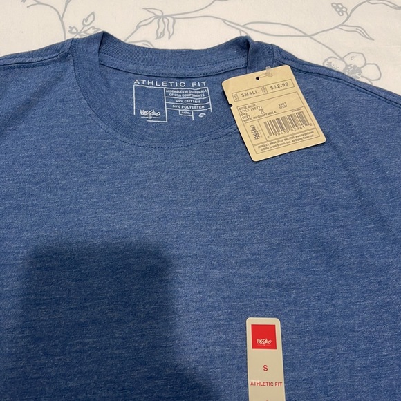 New Mossimo Supply Co - Picture 2 of 3